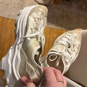 Sorel Women's Cream Sneakers